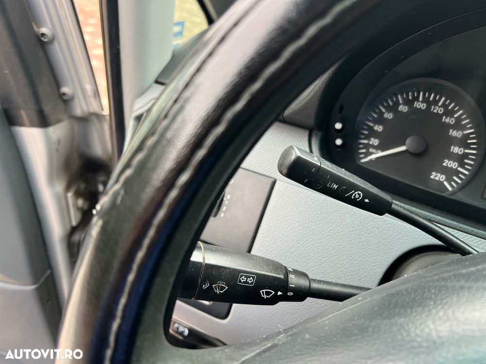 Mercedes-Benz Vito - 11