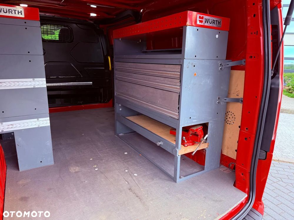 Ford Transit Custom - 32