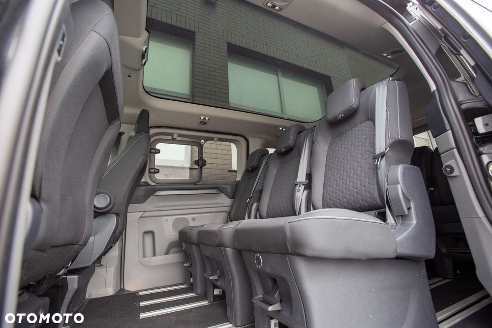Ford Tourneo Custom - 4