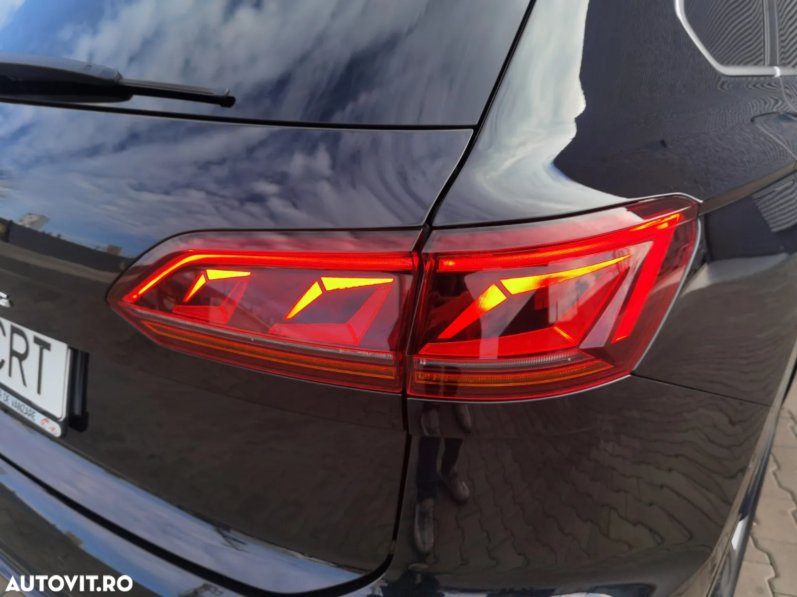 Volkswagen Touareg V6 TDI R-Style - 26