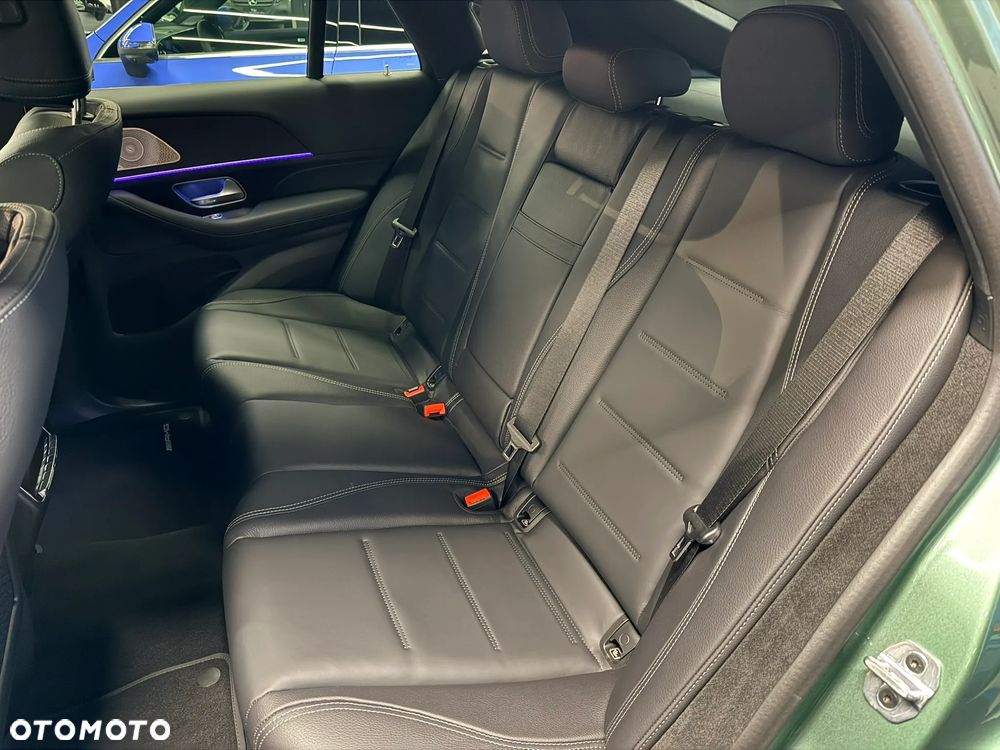 Mercedes-Benz GLE - 28