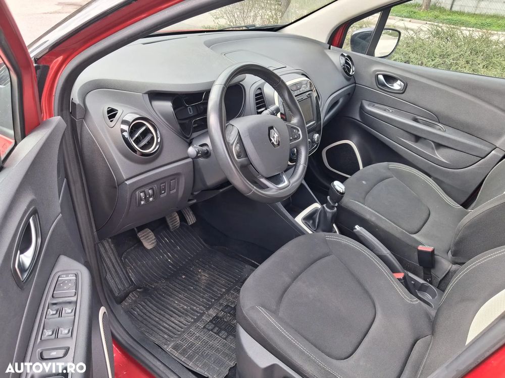 Renault Captur TCe GPF Red Edition - 13
