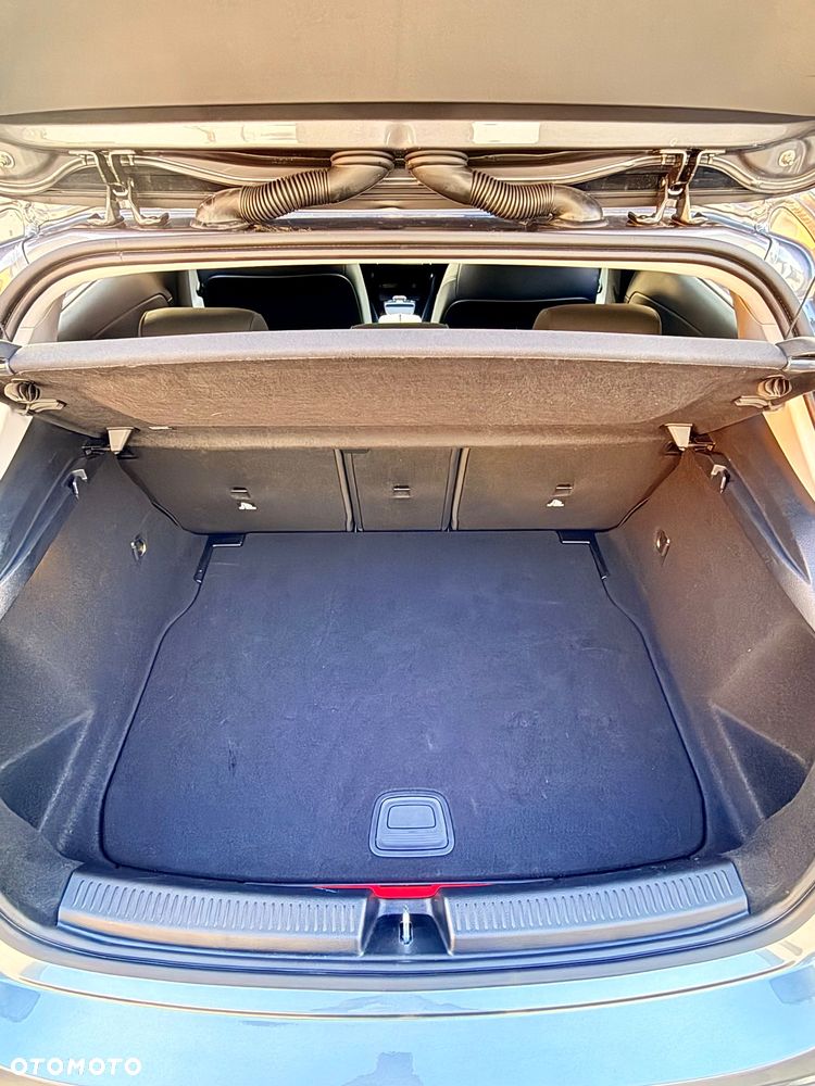 Mercedes-Benz Klasa A 180 7G-DCT Style - 10