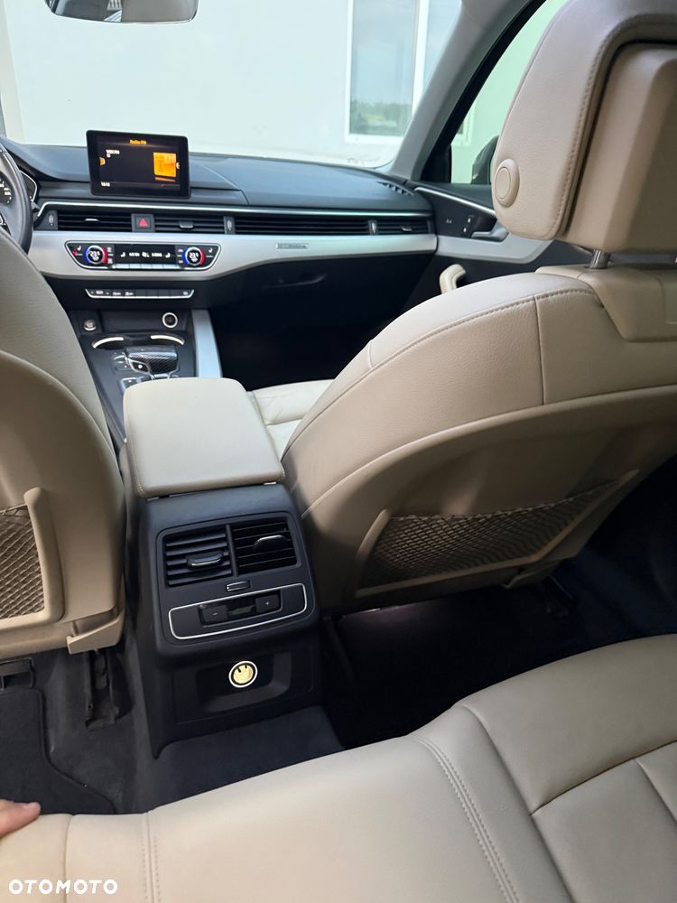 Audi A4 Limousine - 34