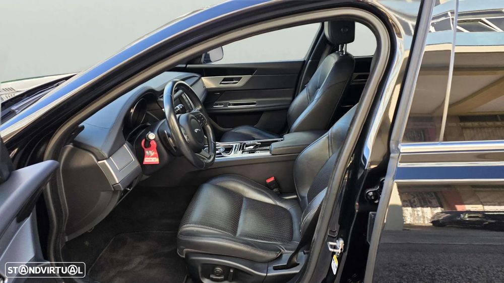 Jaguar XF 2.0 D Portfolio Aut. - 20
