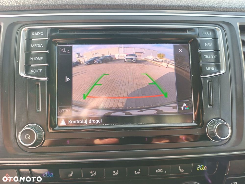 Volkswagen Caravelle 2.0 BiTDI L1 Highline DSG - 25