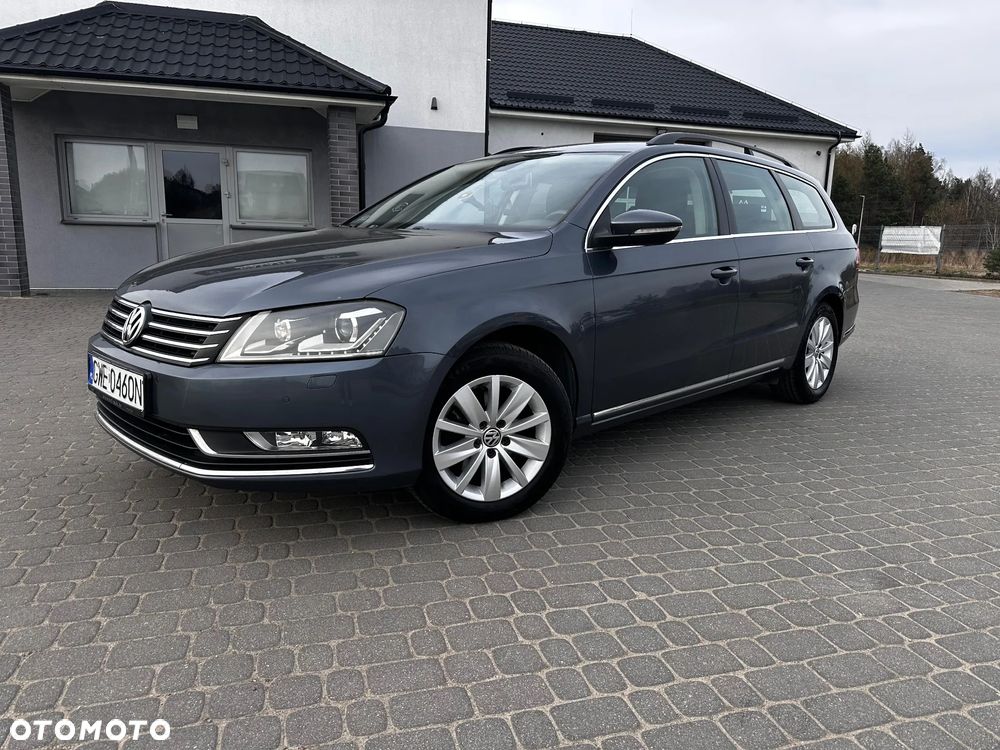 Volkswagen Passat 2.0 TDI DPF BlueMotion Technology Comfortline - 1
