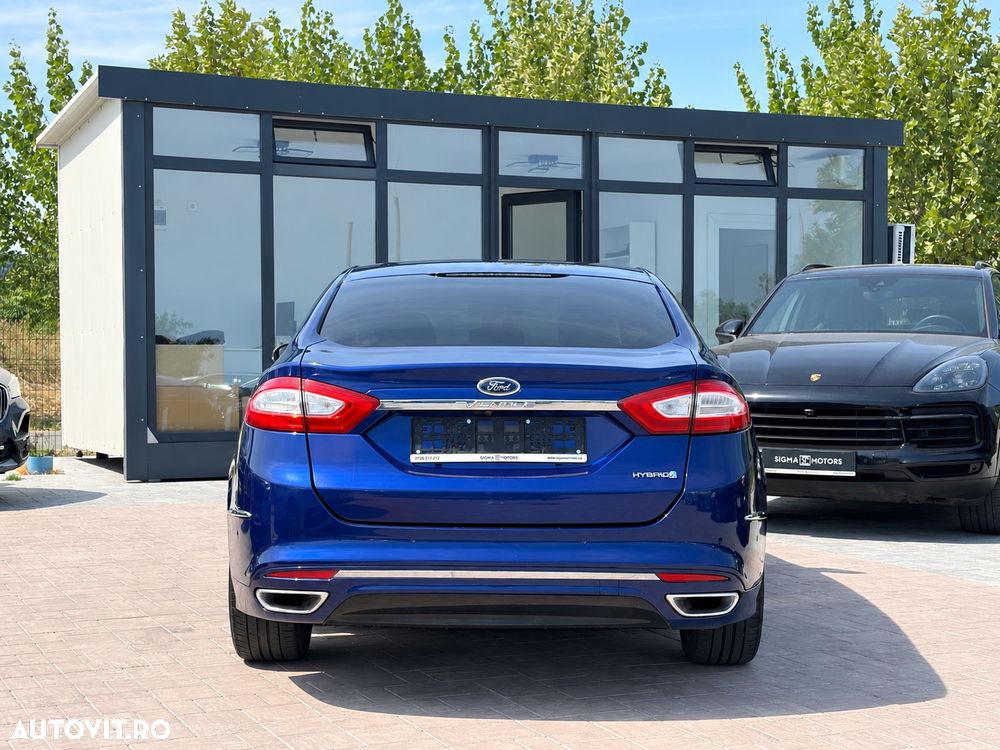Ford Mondeo - 22