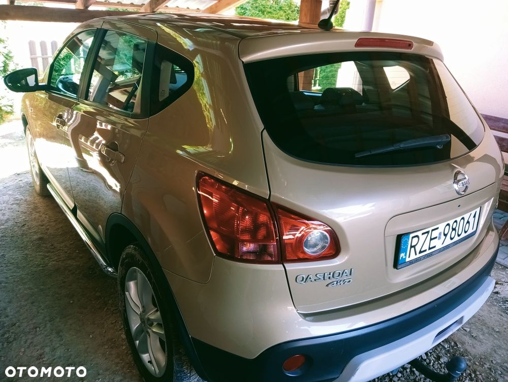 Nissan Qashqai - 4