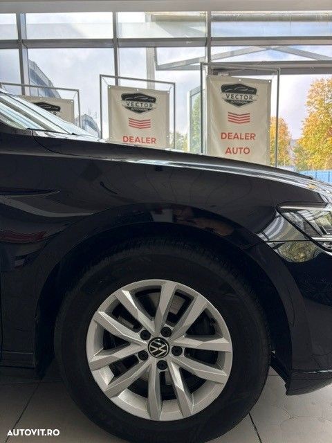 Volkswagen Passat - 4