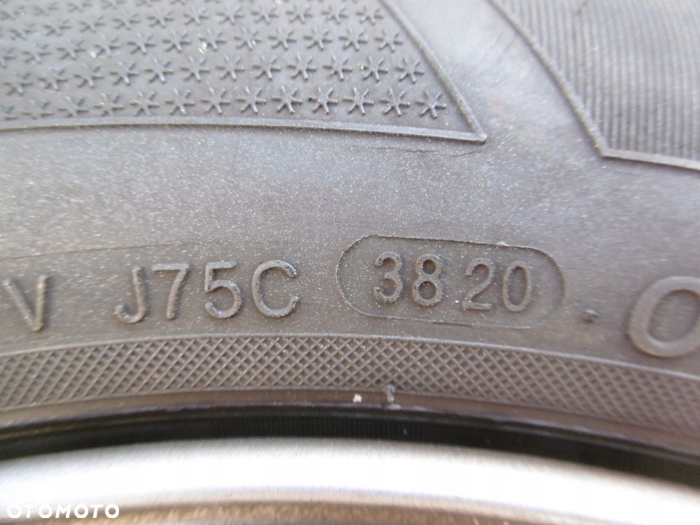 hyundai i10 5.5jx14 et47 4x100 - felga oryginał - 6