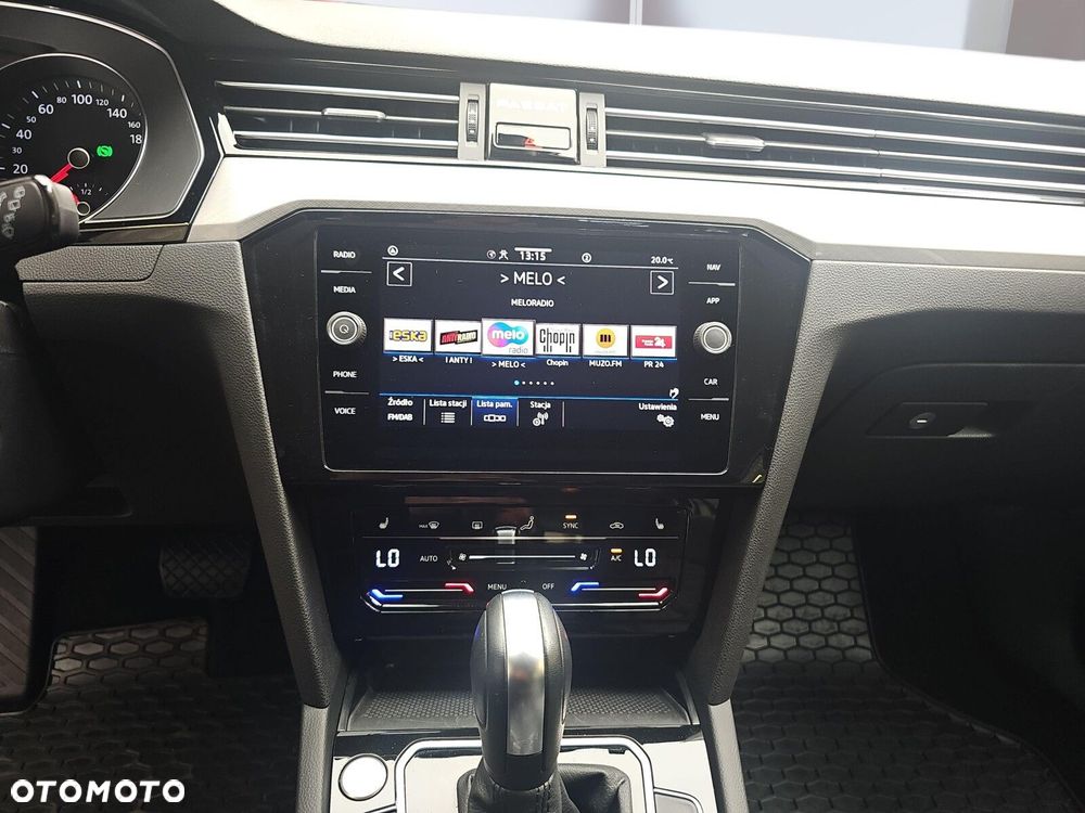 Volkswagen Passat Variant 1.5 TSI EVO Business DSG - 18