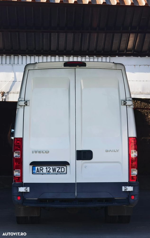 Iveco Daily 35C11 - 11