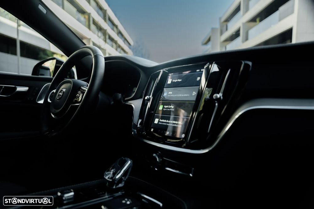 Volvo S60 T8 Recharge AWD Ultimate Dark - 37