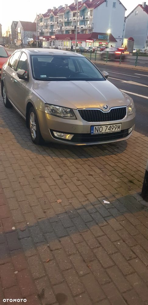 Skoda Octavia 1.4 TSI Ambition - 4