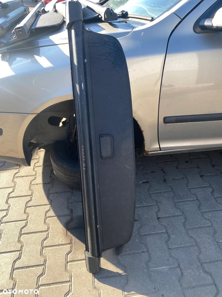 VW Passat B6 Kombi Roleta Bagażnika - 1