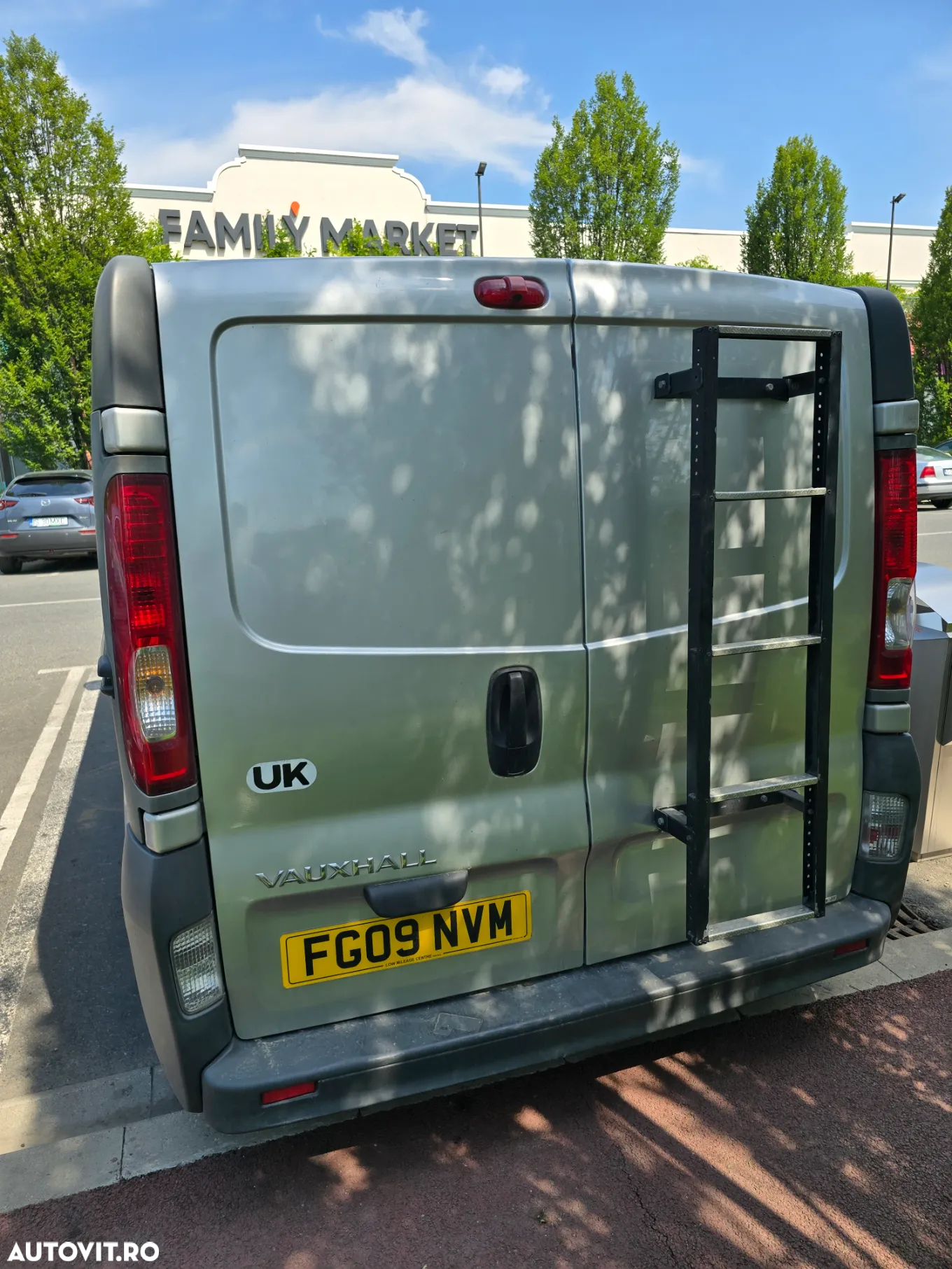Opel Vivaro - 9
