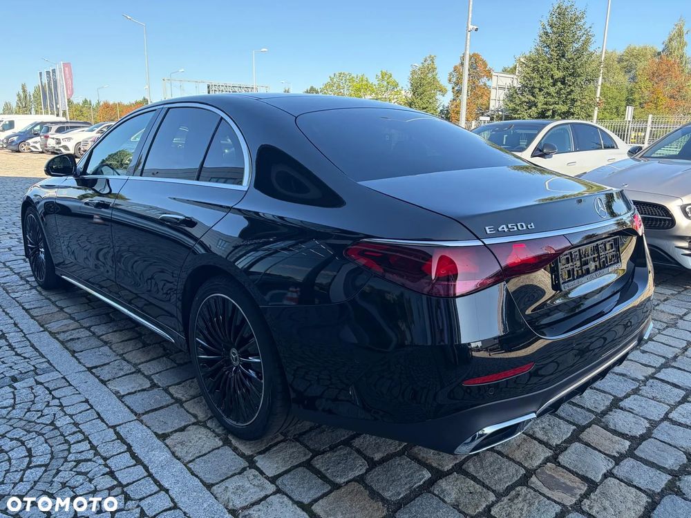 Mercedes-Benz Klasa E 450 d 4Matic 9G-TRONIC AMG Line NIGHT Edition - 4