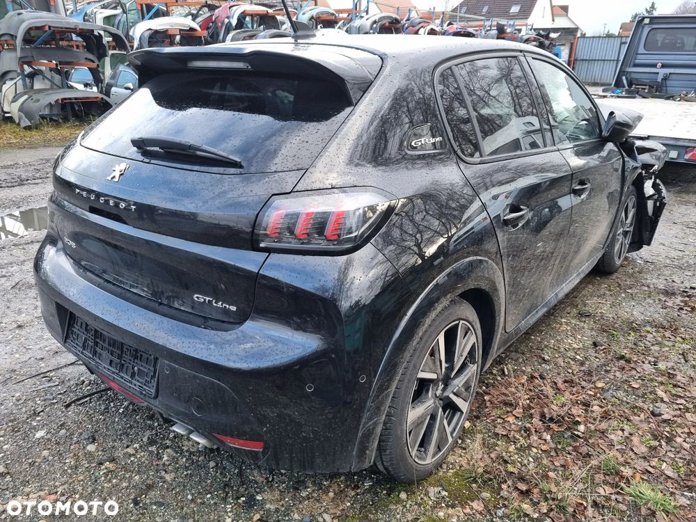 Peugeot 208 PureTech 130 EAT8 GT - 4