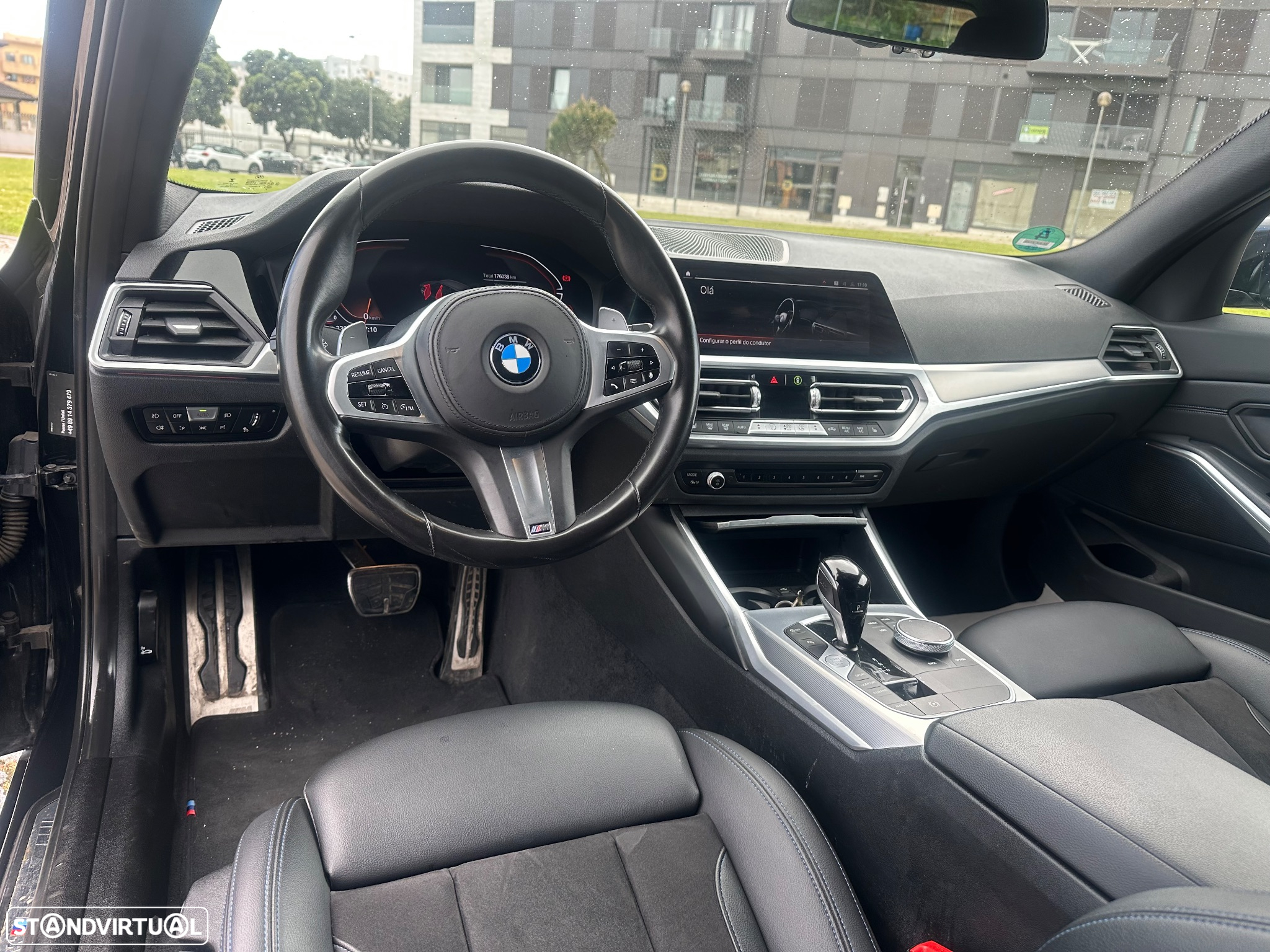 BMW 320 d Touring Pack Desportivo M Auto - 12