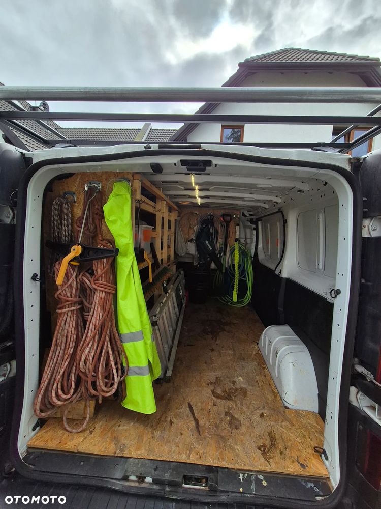 Renault Trafic - 9