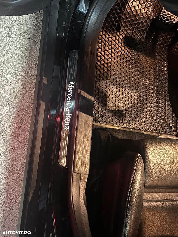 Mercedes-Benz GLA 250 4MATIC 7G-DCT - 8