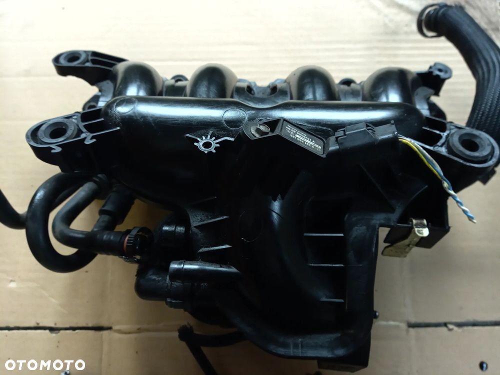 Peugeot 308 3008 5008 Citroen DS4 C4 1.6 THP kolektor ssący 759507780  759507880 - 2