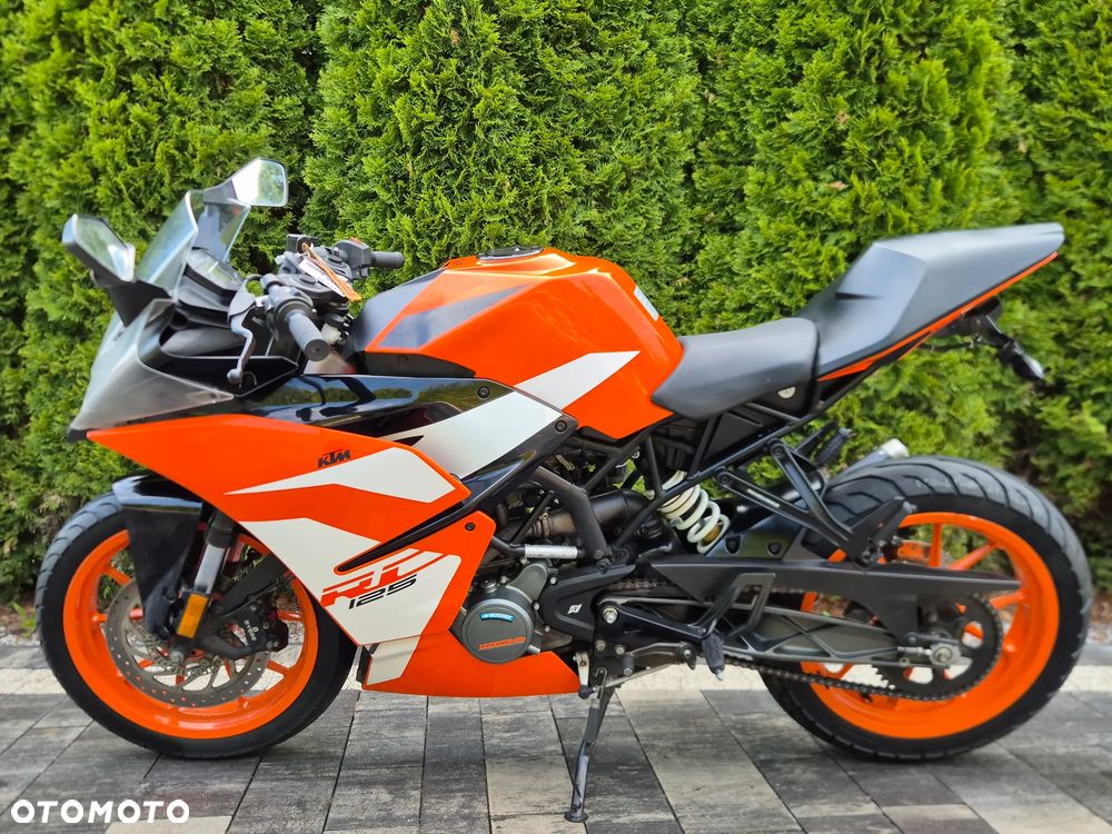KTM RC 125 - 5