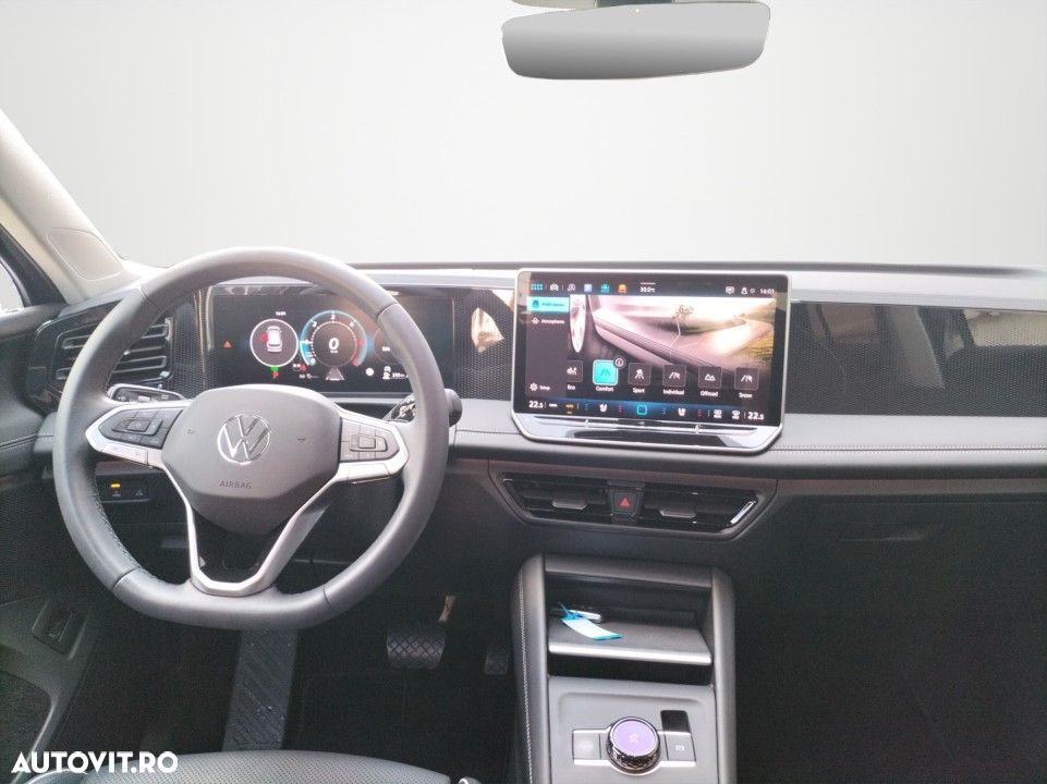 Volkswagen Tiguan - 14