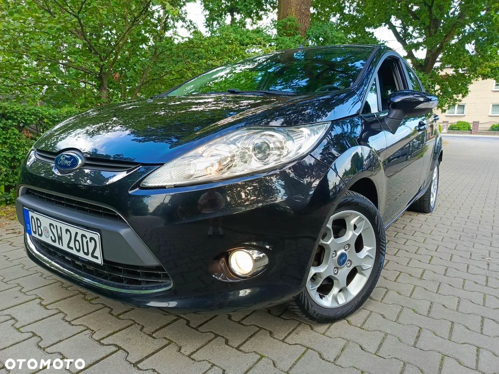 Ford Fiesta 1.25 Ambiente - 2