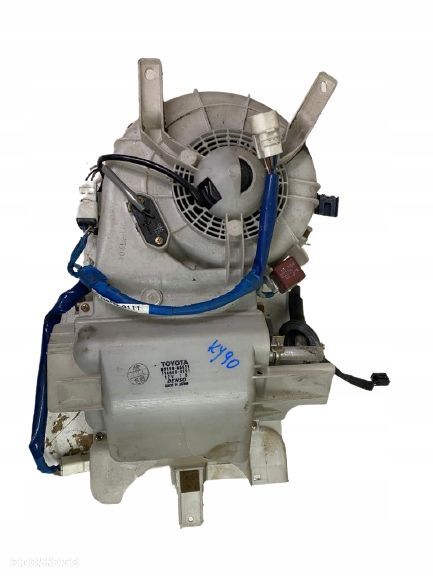 TOYOTA LAND CRUISER 90 95 Nagrzewnica Tył 7 Osób - 1