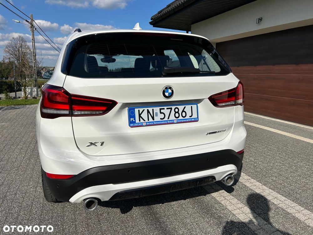 BMW X1 xDrive20d - 4