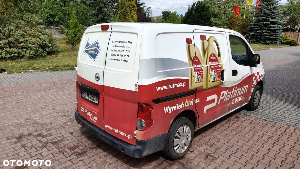 Nissan NV 200 - 4