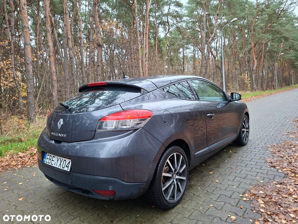 Renault Megane 1.9 dCi FAP Dynamique - 3
