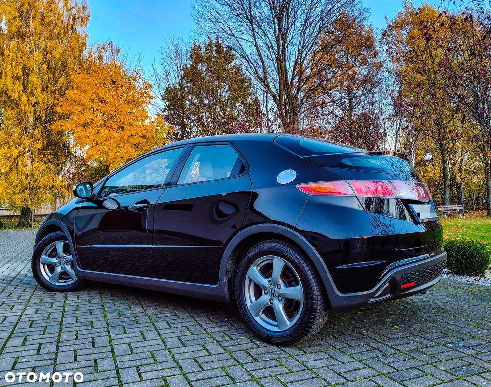 Honda Civic 1.4i Extra Edition - 6