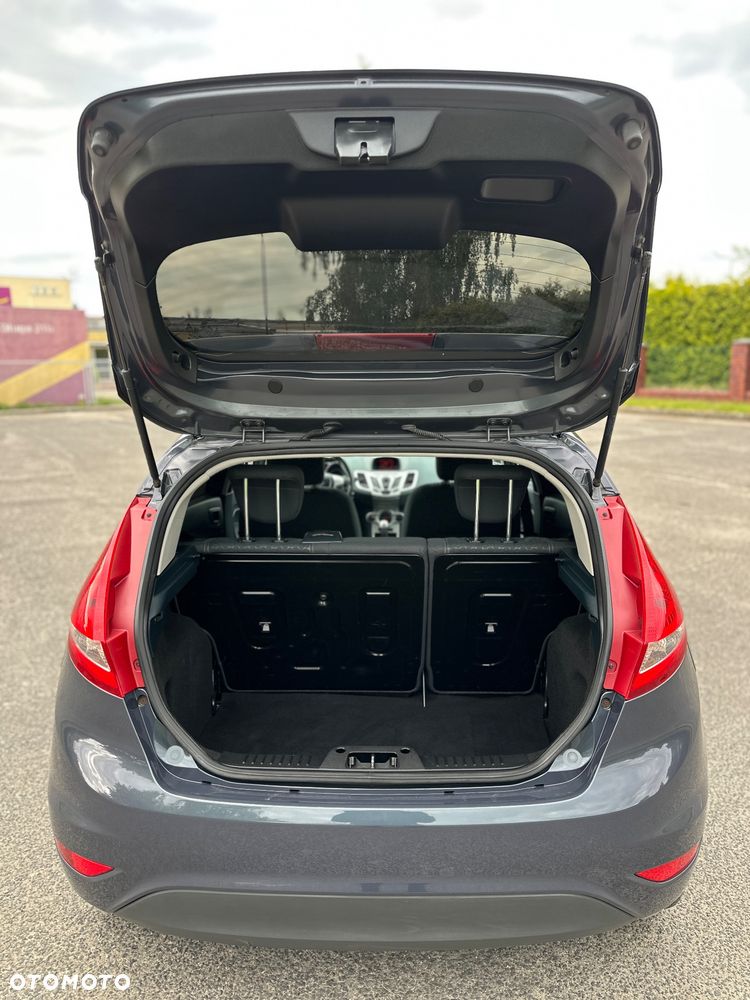 Ford Fiesta 1.25 Titanium EU5 - 38