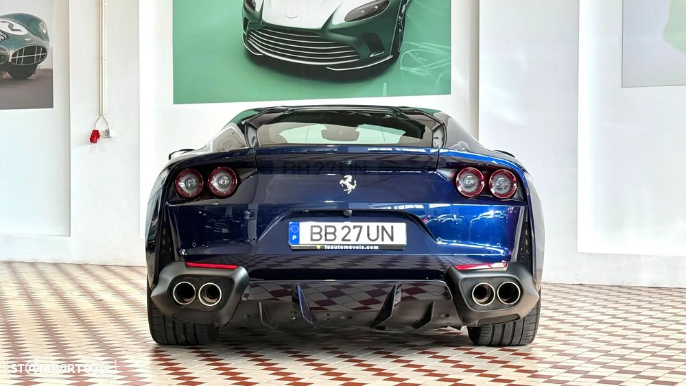 Ferrari 812 Superfast 6.5 V12 - 6