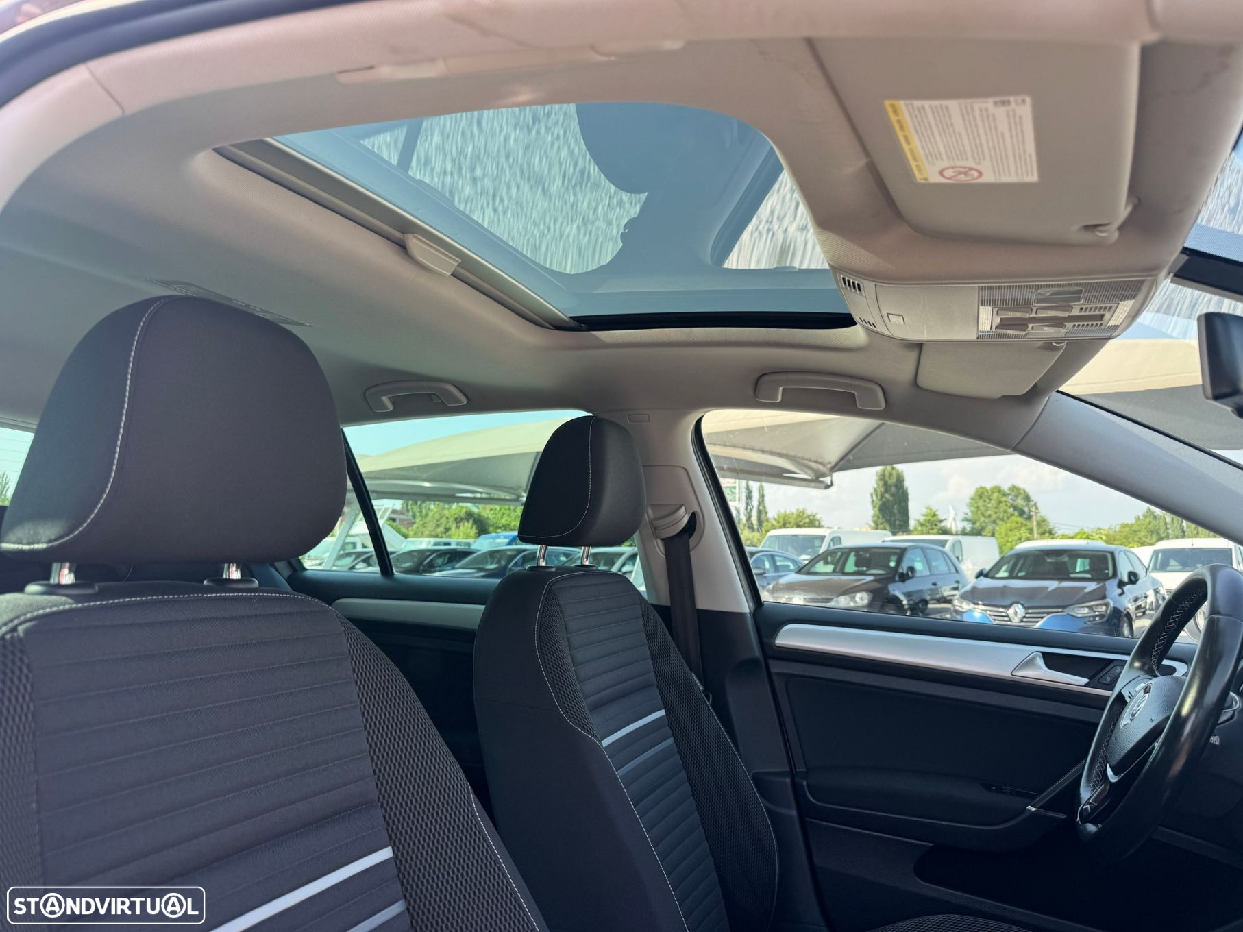 VW Golf 1.6 TDI BlueMotion Cup - 13