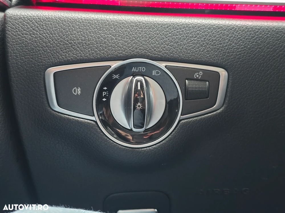 Mercedes-Benz E 200 4Matic 9G-TRONIC - 18