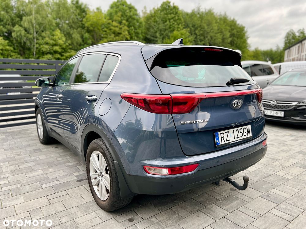 Kia Sportage 1.7 CRDI 2WD ISG Dream-Team Edition - 4