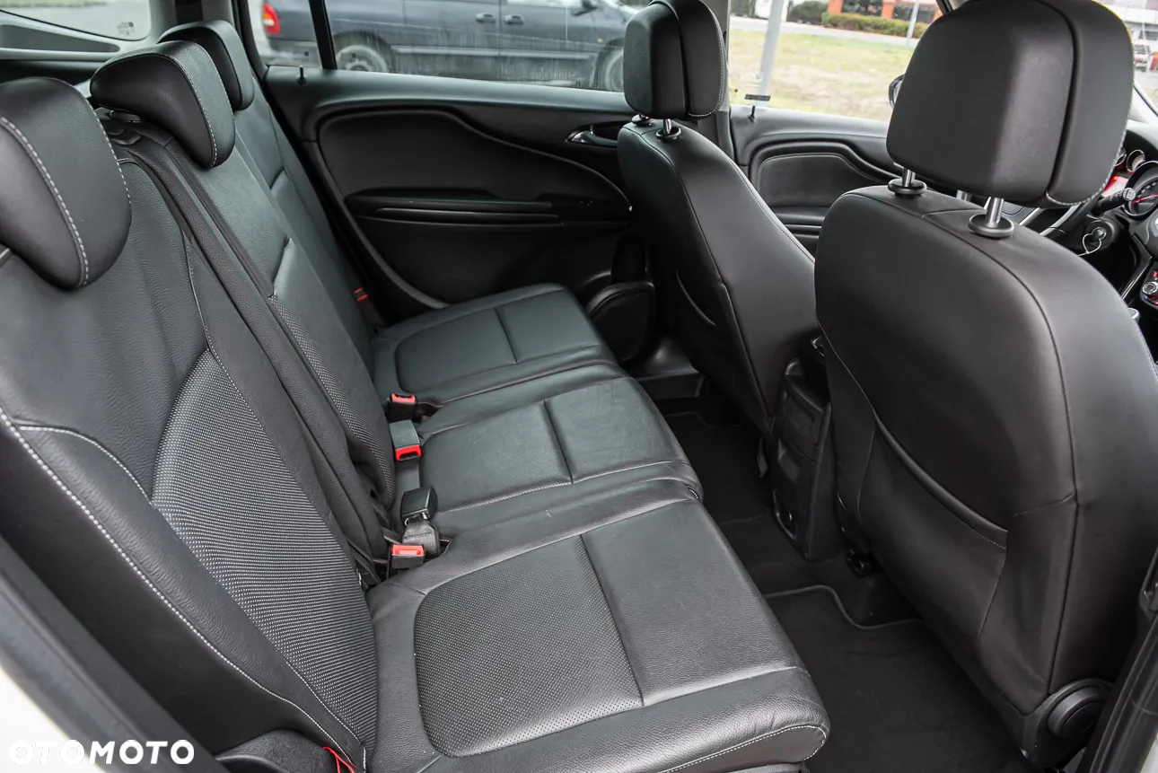 Opel Zafira - 30