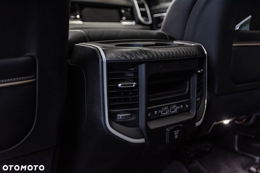 RAM 1500 Tungsten - 27