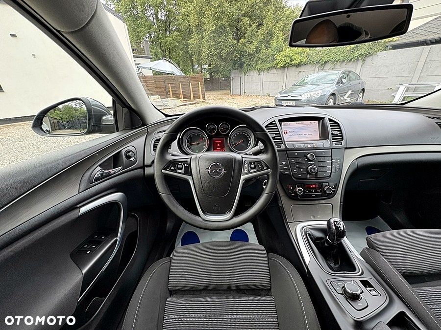 Opel Insignia 1.8 Design Edition - 24