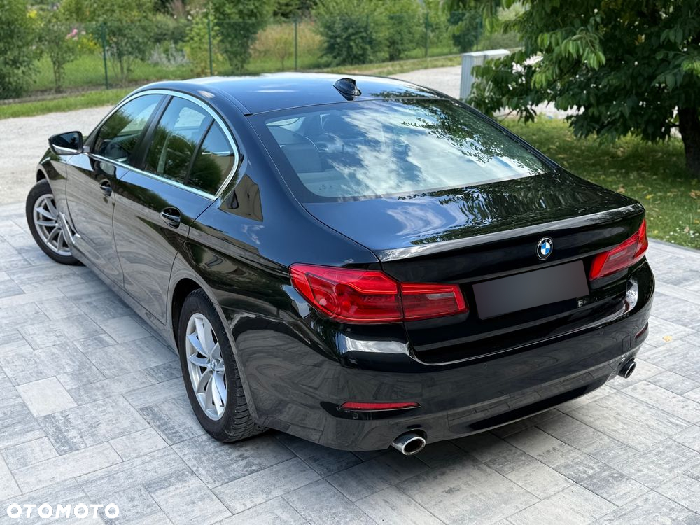 BMW Seria 5 520d Efficient Dynamics Edition Luxury Line - 4