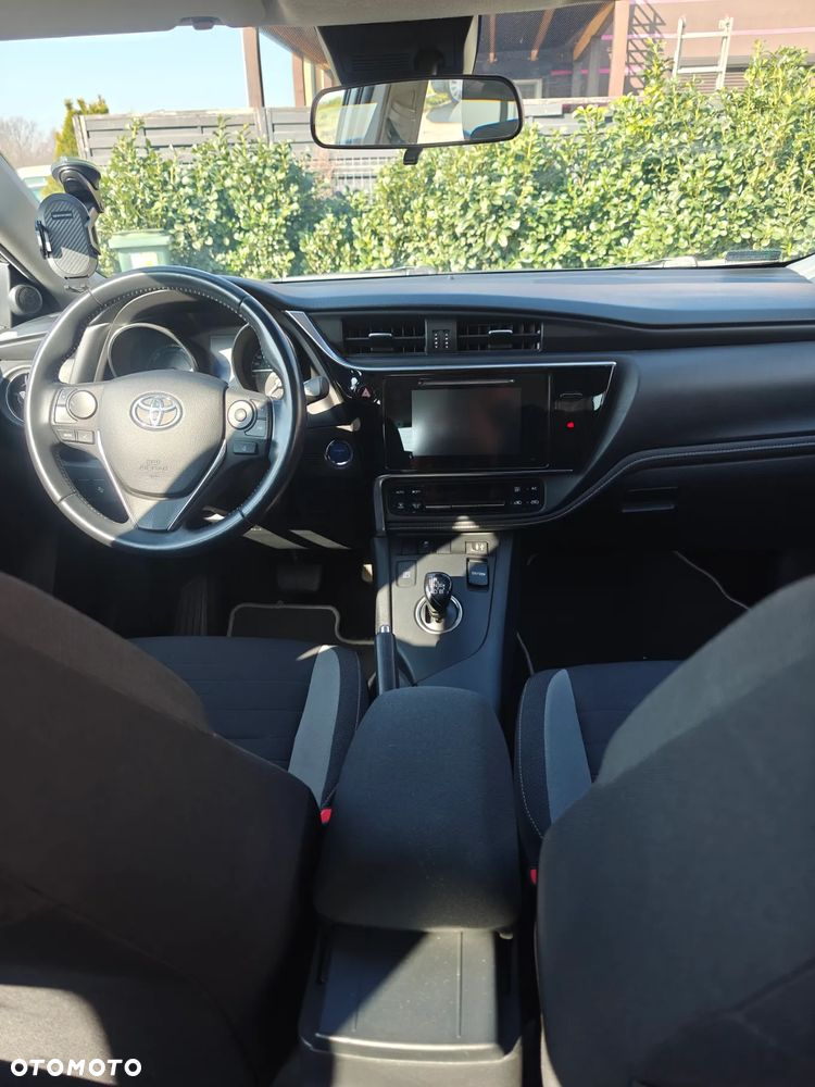 Toyota Auris Hybrid 135 Freestyle - 7