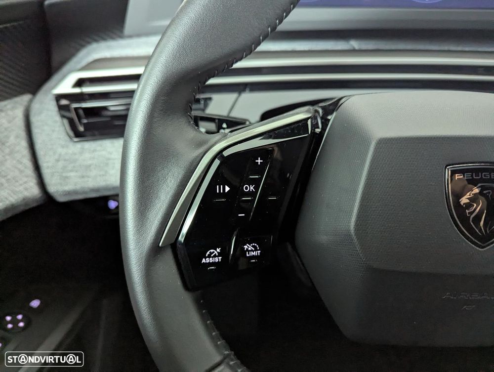 Peugeot 3008 1.2 Hybrid GT e-DCS6 - 11