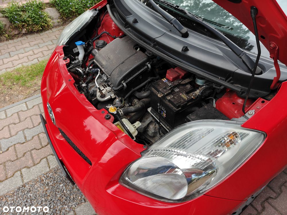 Toyota Yaris - 28