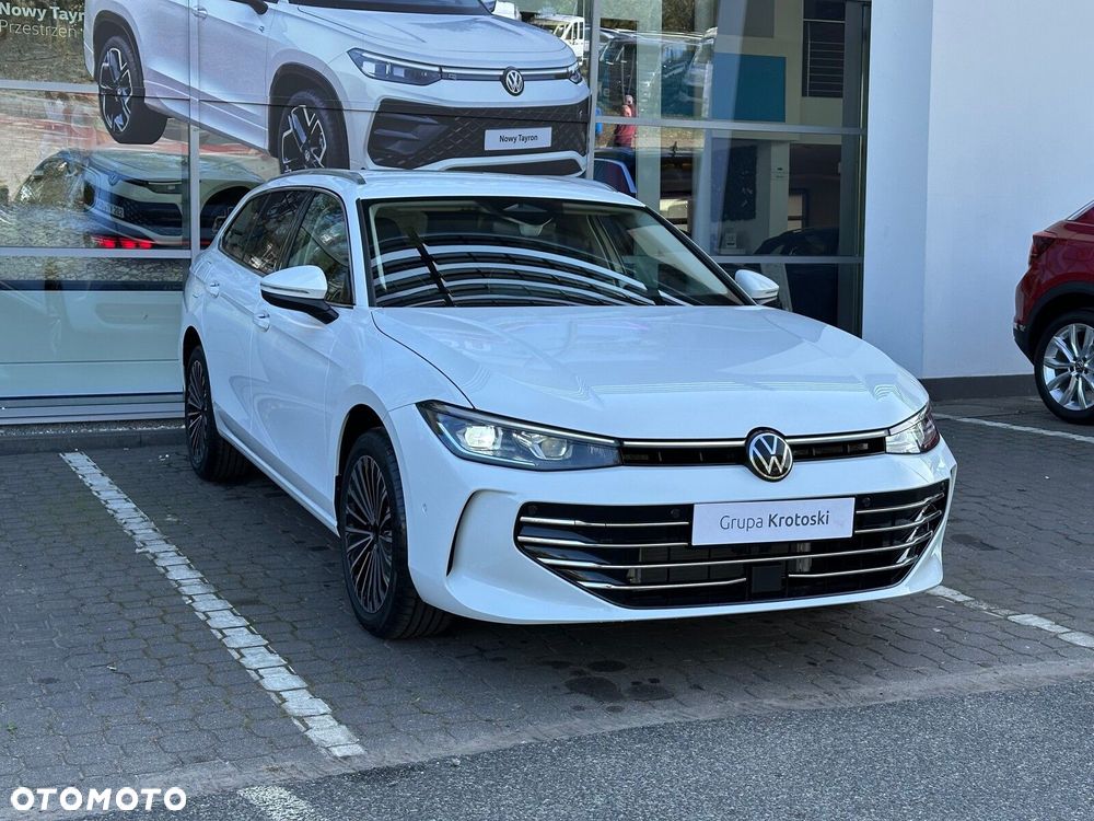 Volkswagen Passat 1.5 TSI EVO Elegance DSG - 3