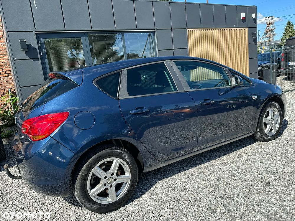 Opel Astra 1.7 CDTI DPF ecoFLEX TourerStart/Stop 150 Jahre - 29