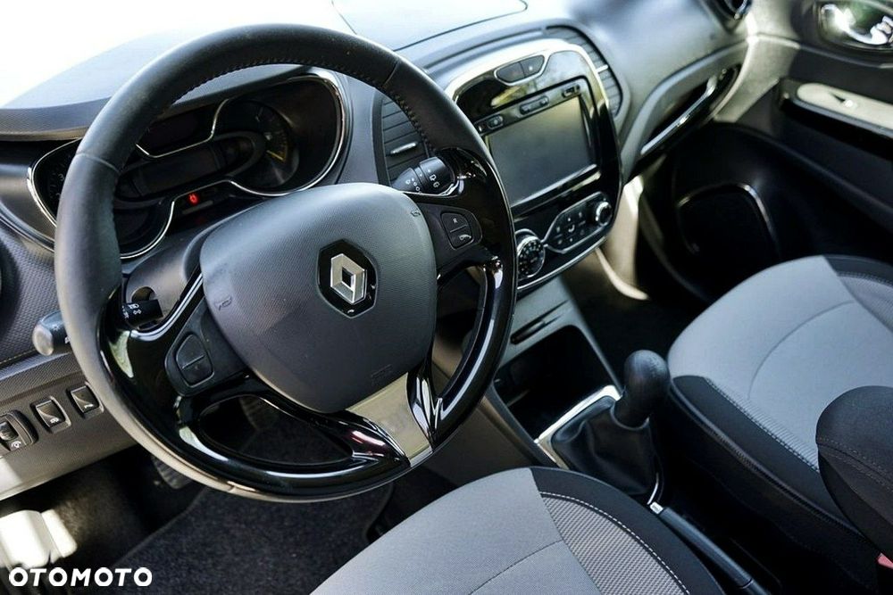 Renault Captur - 23